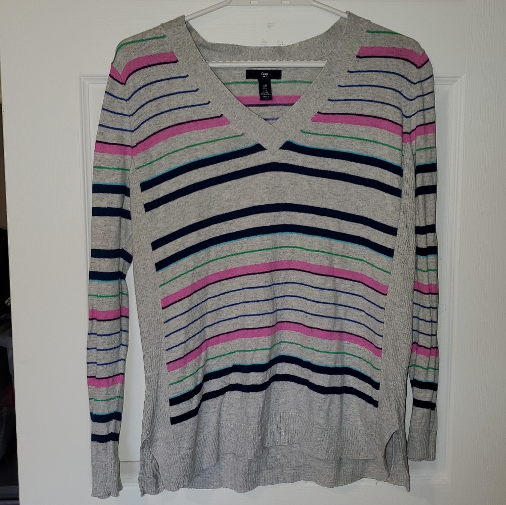 Gap Sweater